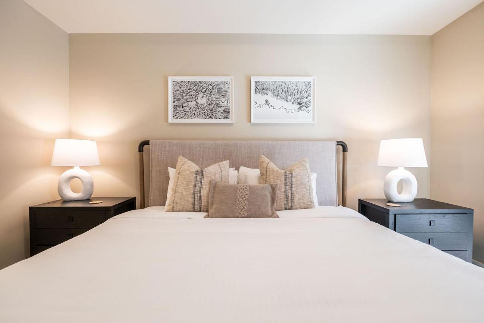 Fitzsimmons Walk By Outpost Whistler Villa Exterior photo